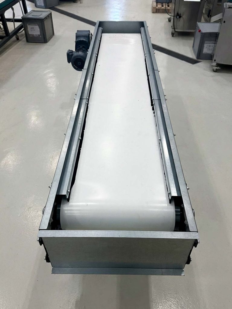 pasovy_dopravnik01 Pásový dopravník vyrobený v VSJ strojírně Planá nad Lužnicí